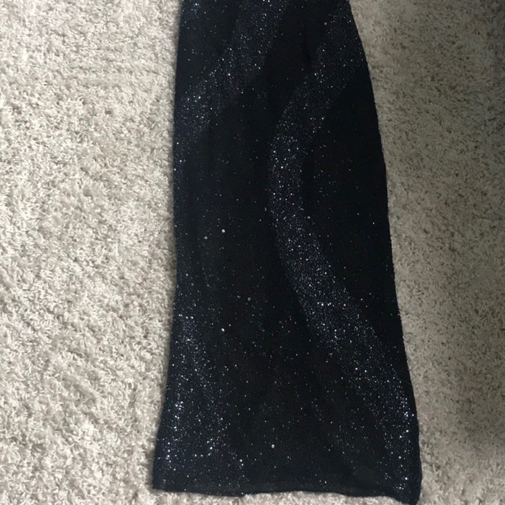 Black sequin glamour - Picture 2 of 3